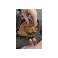 KORUM Camo Method Mould - Small -Angler’s Cove Outlet Store 55006 3