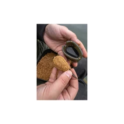 KORUM Camo Method Mould - Small -Angler’s Cove Outlet Store 55006 5