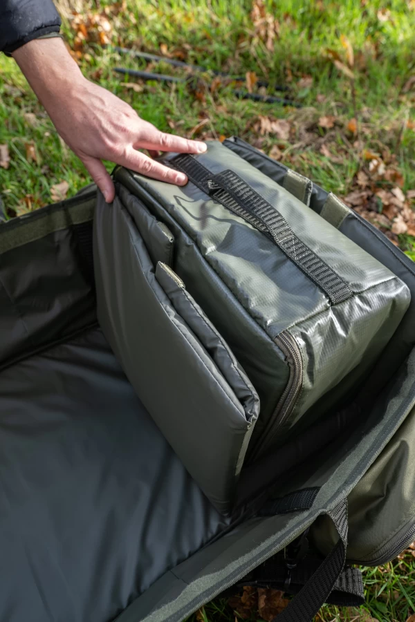 Unhooking Mat Korum Opportunist Mat Bag 3 Unhooking Mat Korum Opportunist Mat Bag - Image 3